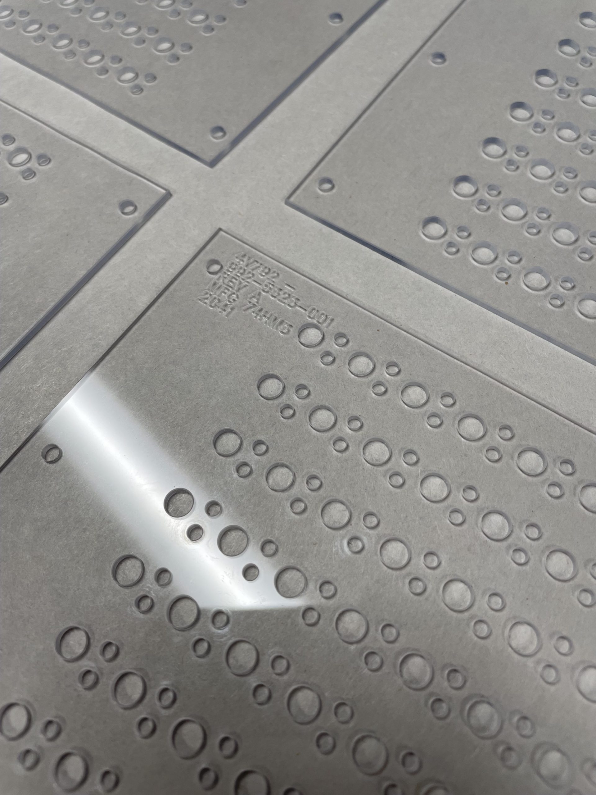 Acrylic plate with with engraving